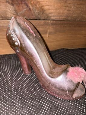 Women's Decorative Pink High Heel Shoe Figurine